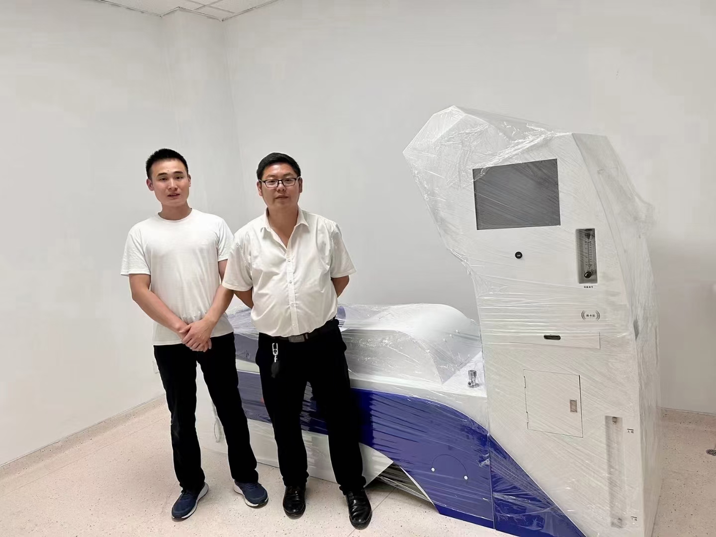 Portable colon hydrotherapy machine in Naturheilpraxis